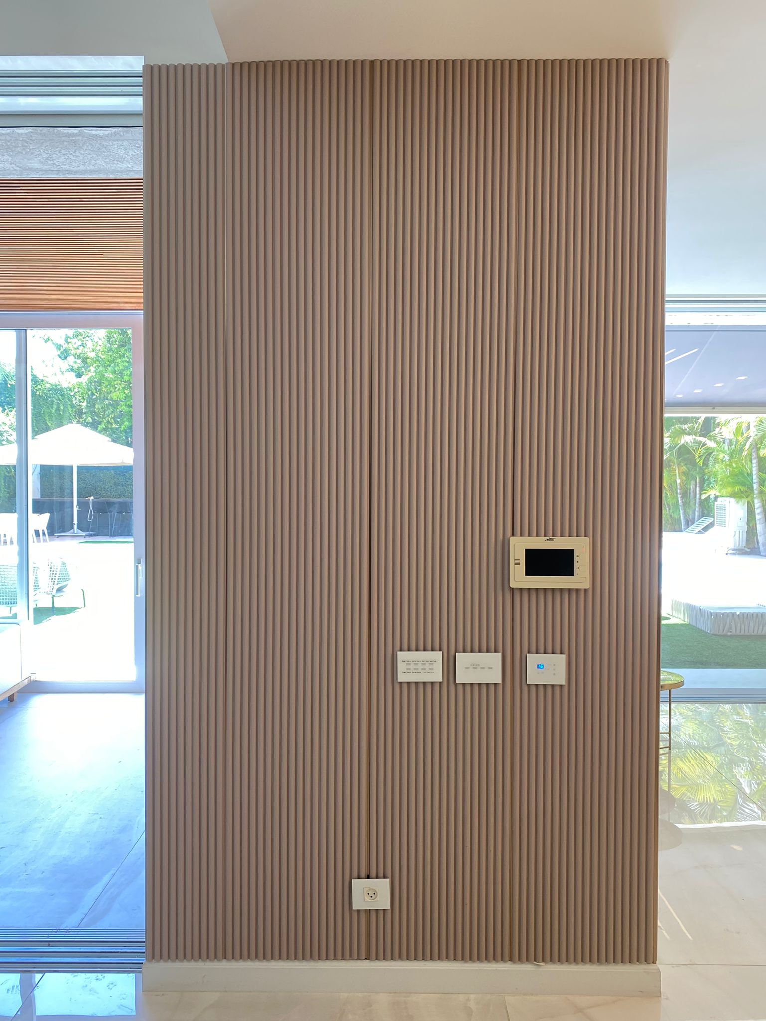 חיפוי קיר לחדר רחצה